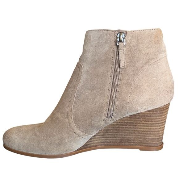 BP Boots Womens 11 M Block Wedge Ankle Bootie RN58665 Taupe Suede Leather Heels - Picture 4 of 9